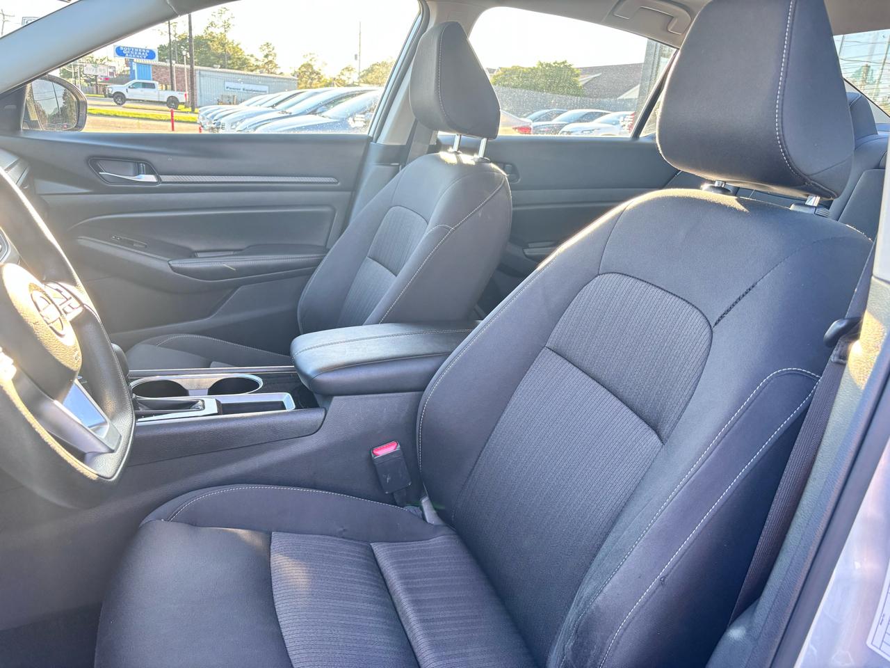 Nissan Altima 2.5 SV 2024