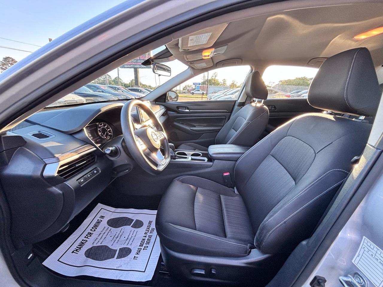 Nissan Altima 2.5 SV 2024