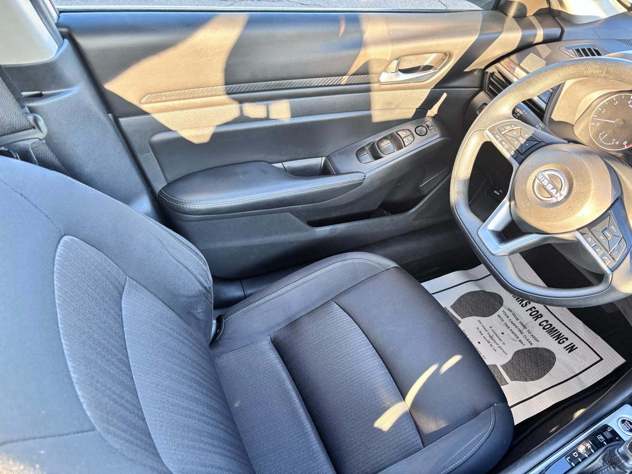 Nissan Altima 2.5 SV 2024