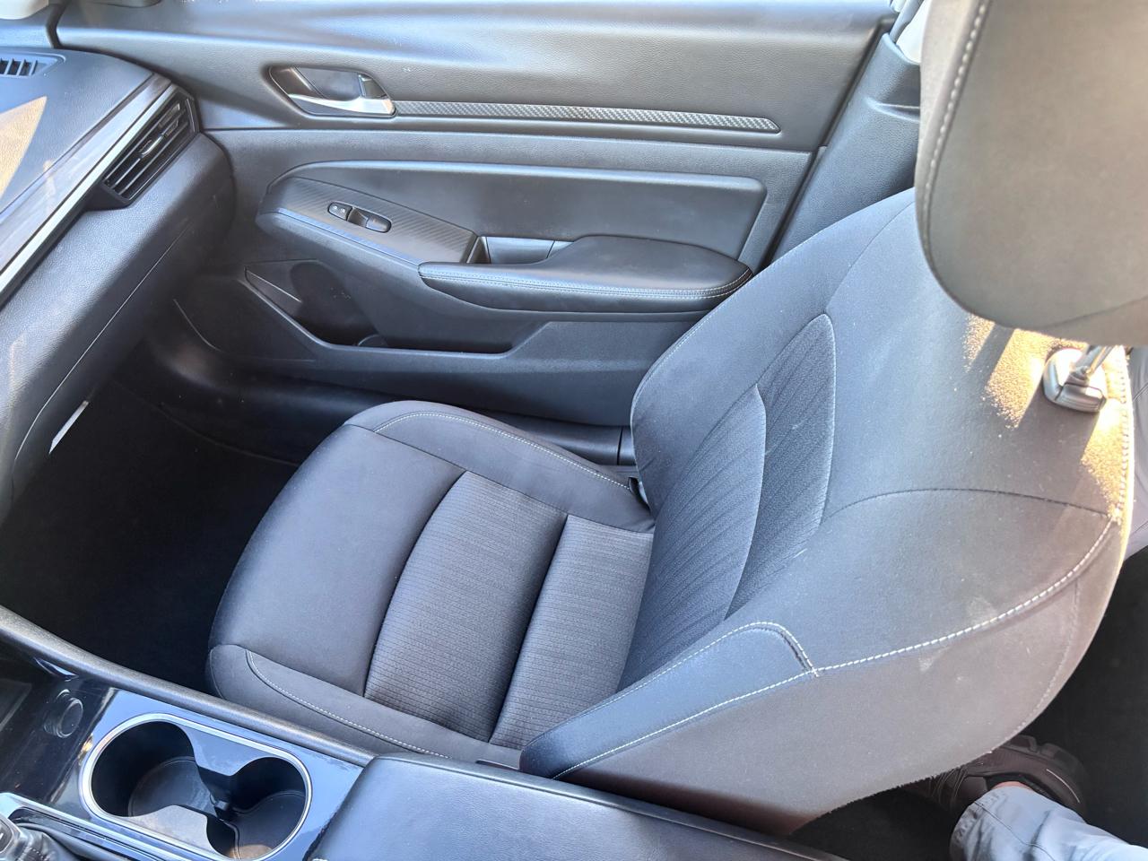 Nissan Altima 2.5 SV 2024