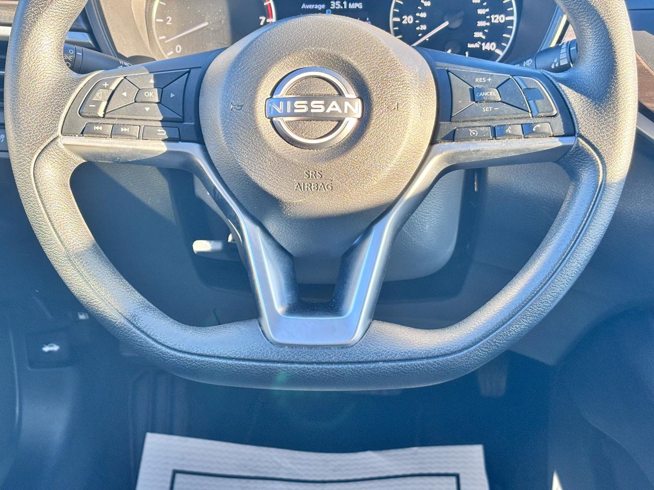 Nissan Altima 2.5 SV 2024