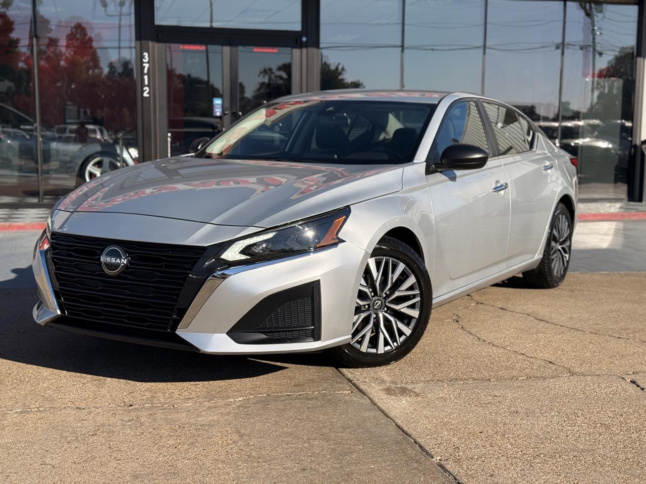 Nissan Altima 2.5 SV 2024