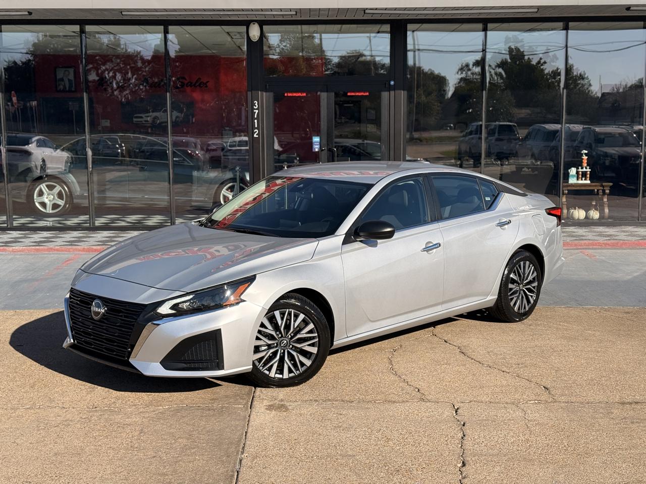 Nissan Altima 2.5 SV 2024