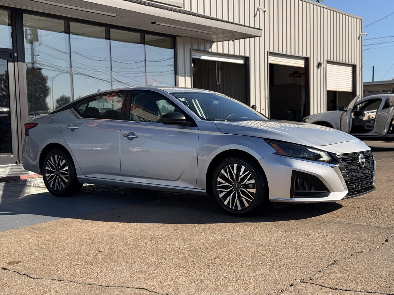 Nissan Altima 2.5 SV 2024