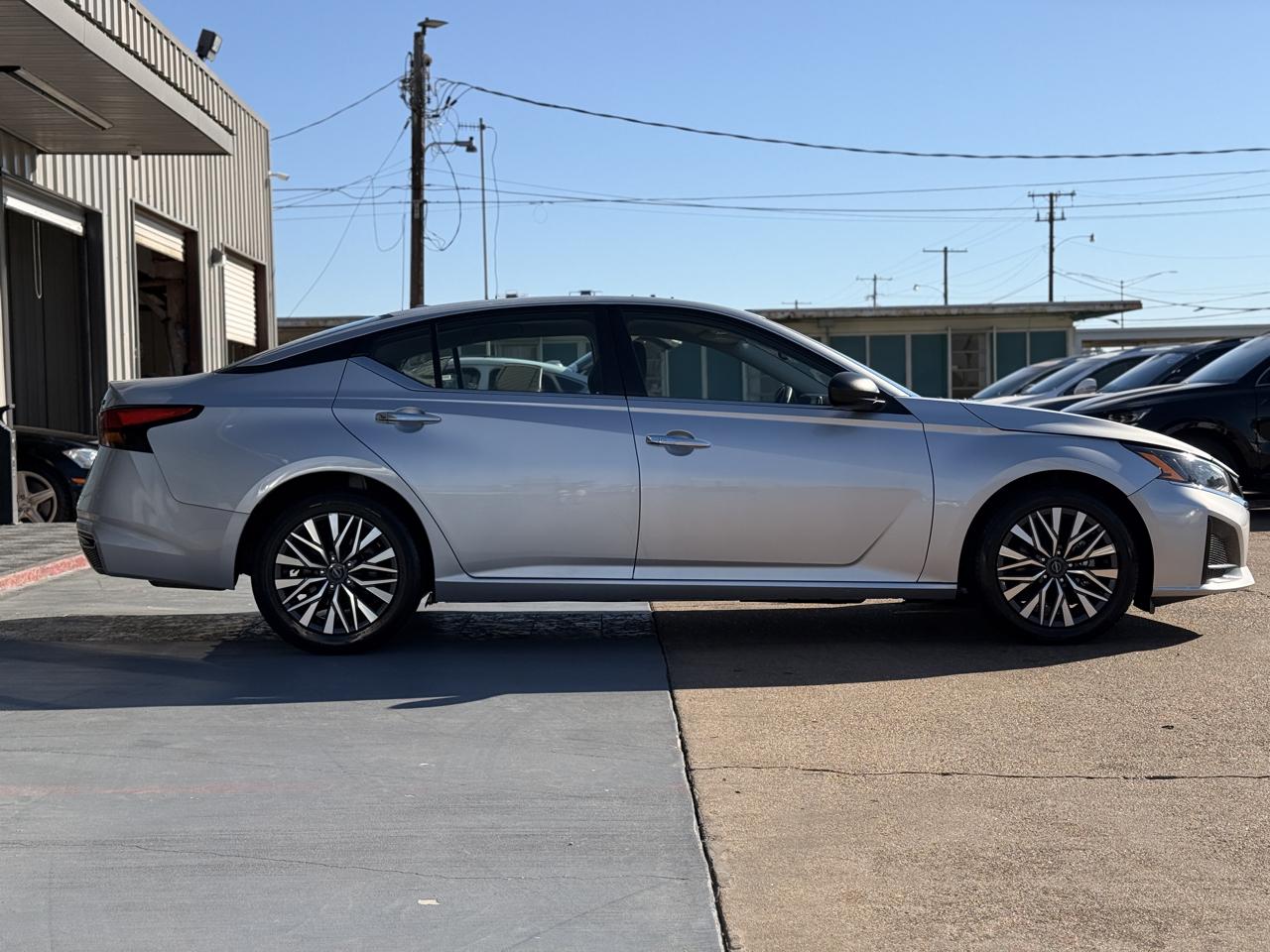 Nissan Altima 2.5 SV 2024