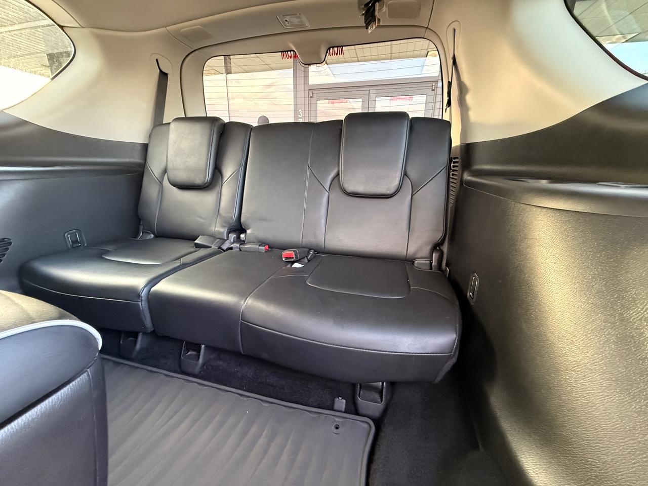 Infiniti QX80 LUXE 2022