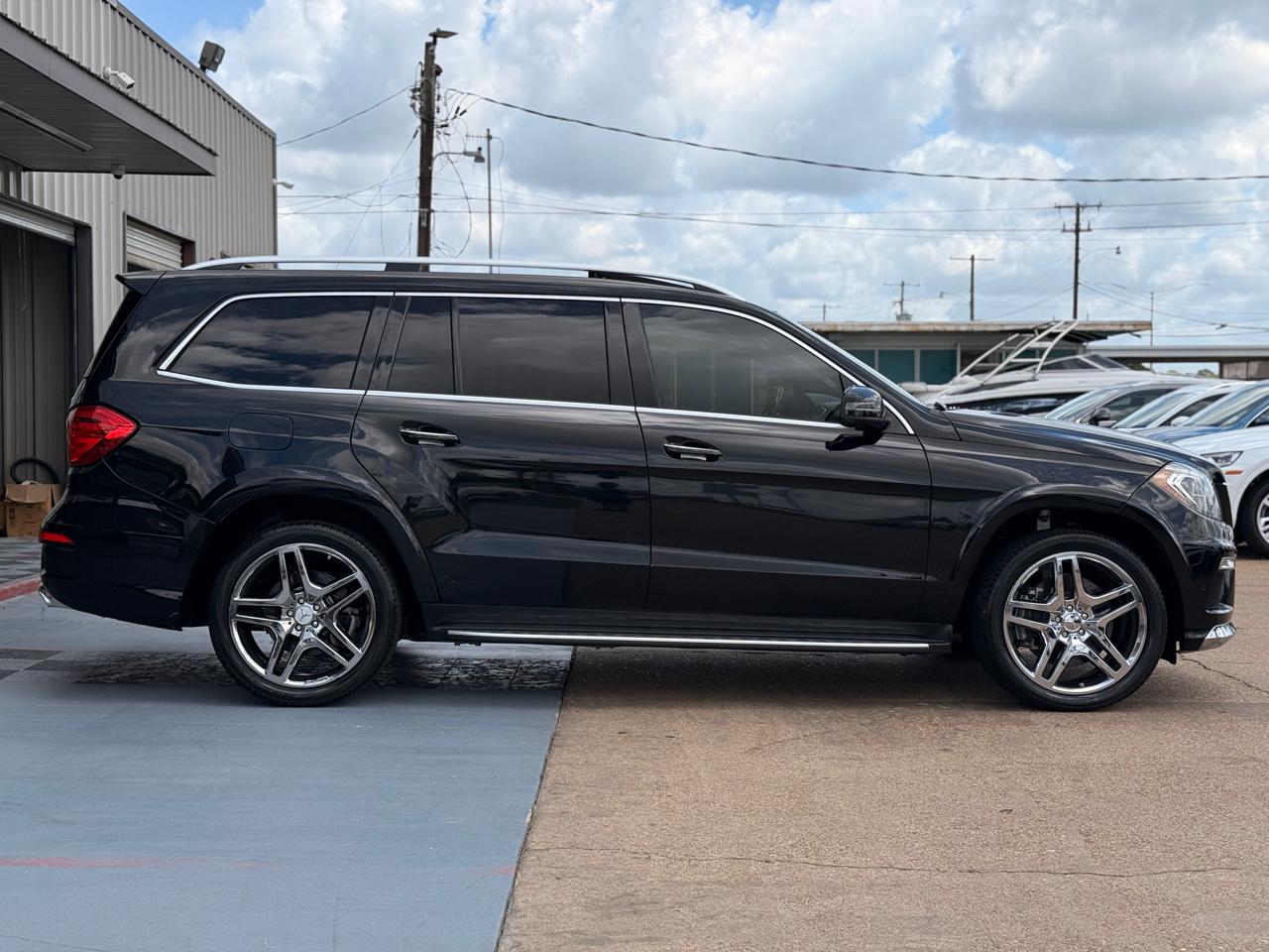 Mercedes-Benz GL-Class GL550 4MATIC 2014