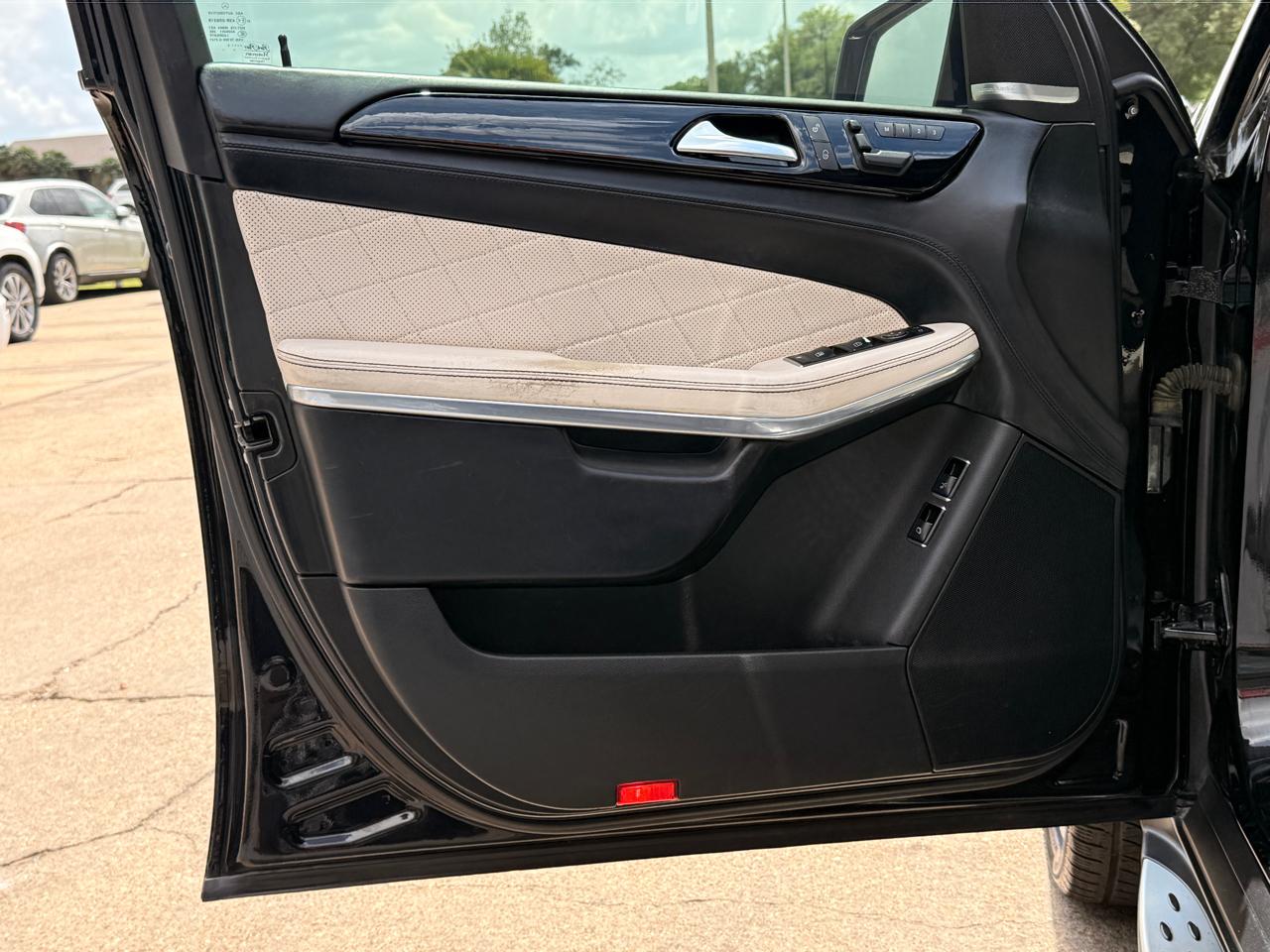 Mercedes-Benz GL-Class GL550 4MATIC 2014