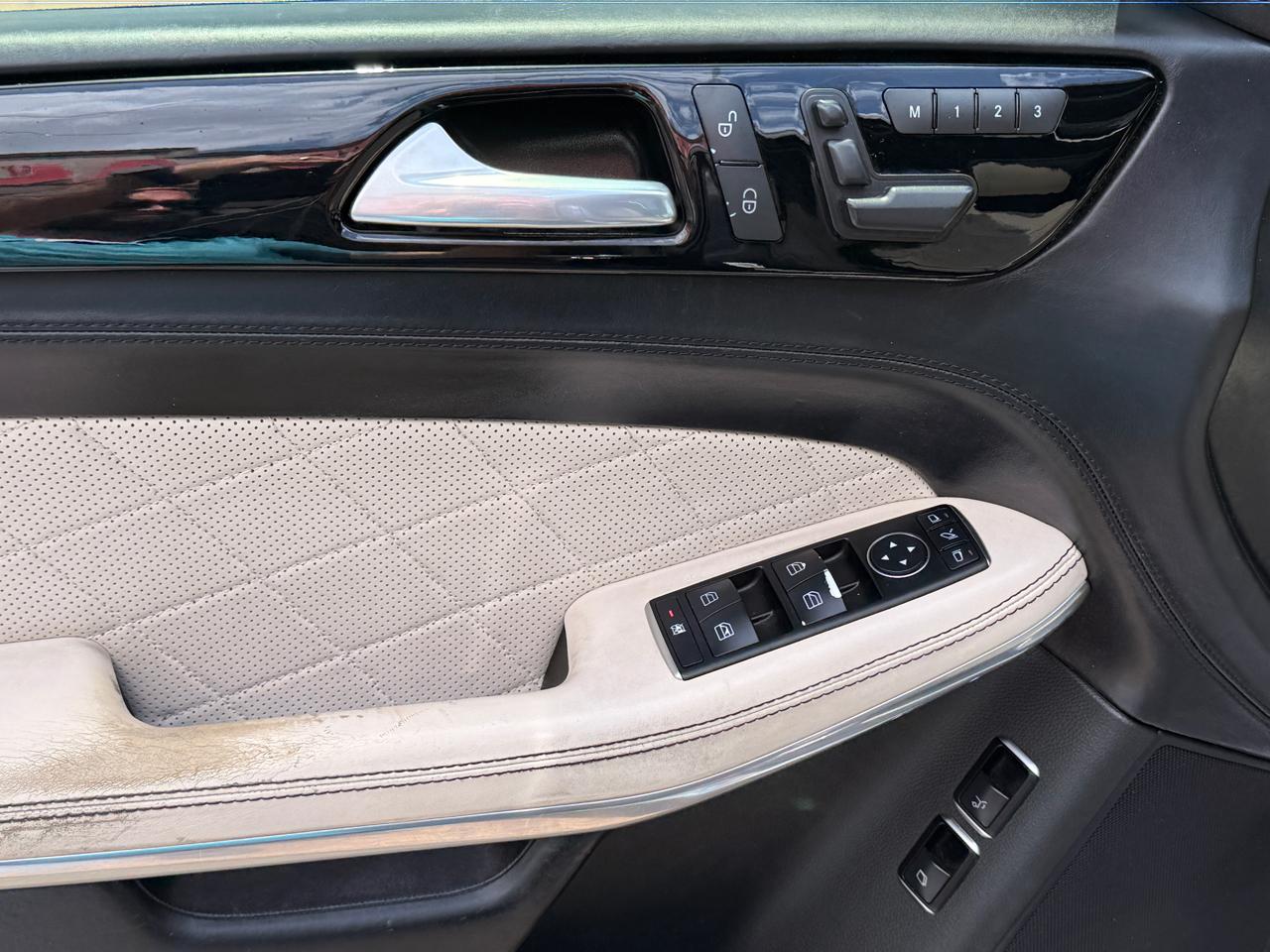 Mercedes-Benz GL-Class GL550 4MATIC 2014