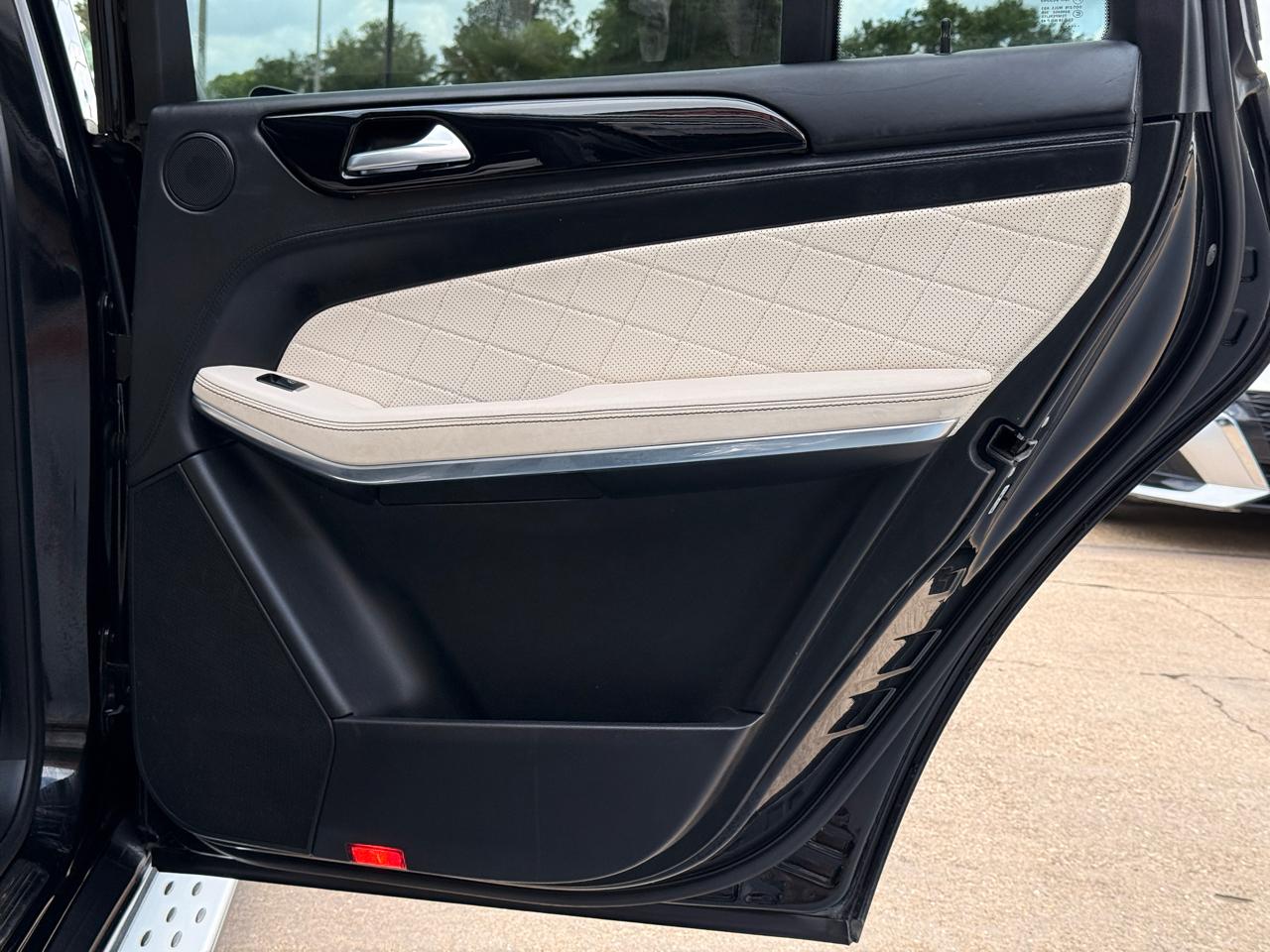 Mercedes-Benz GL-Class GL550 4MATIC 2014