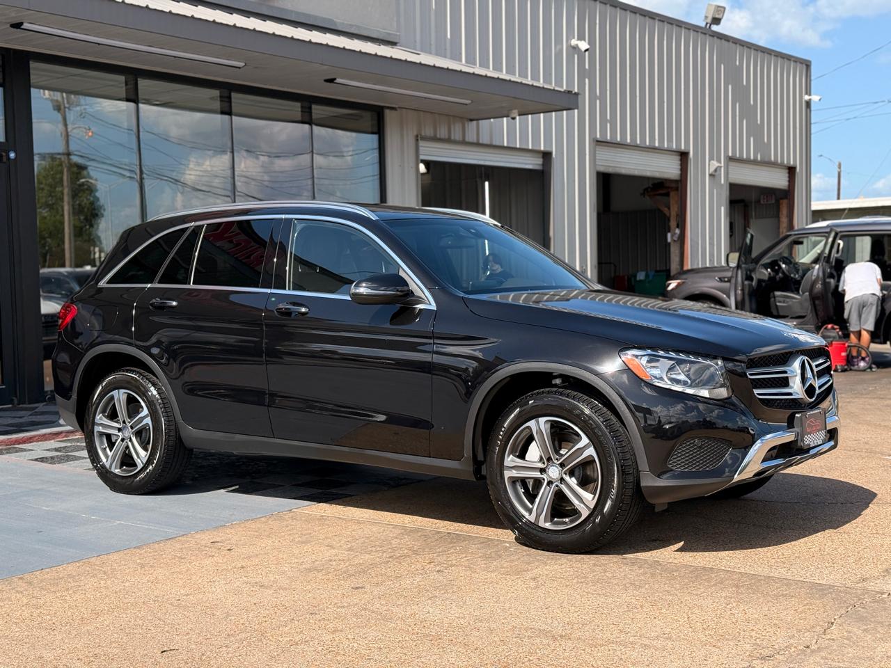 Mercedes-Benz GLC-Class GLC300 4MATIC 2016