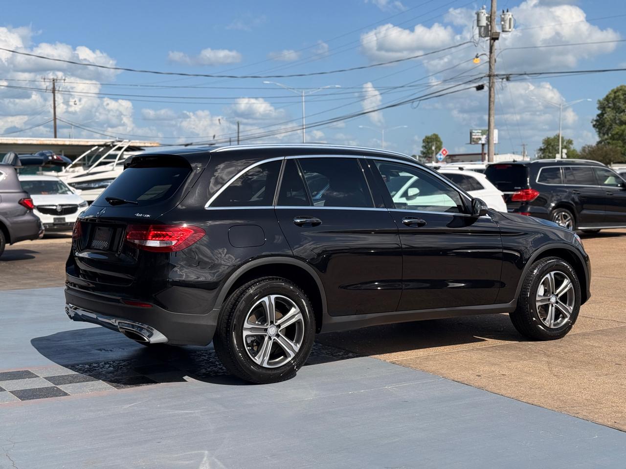Mercedes-Benz GLC-Class GLC300 4MATIC 2016