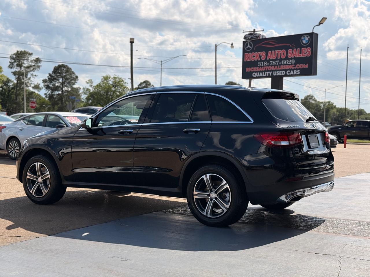 Mercedes-Benz GLC-Class GLC300 4MATIC 2016