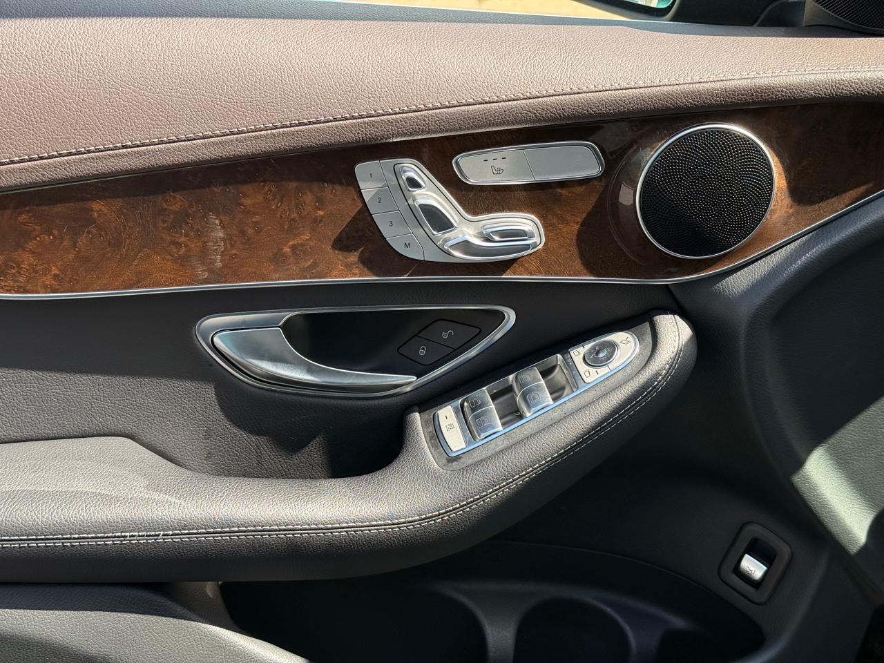 Mercedes-Benz GLC-Class GLC300 4MATIC 2016