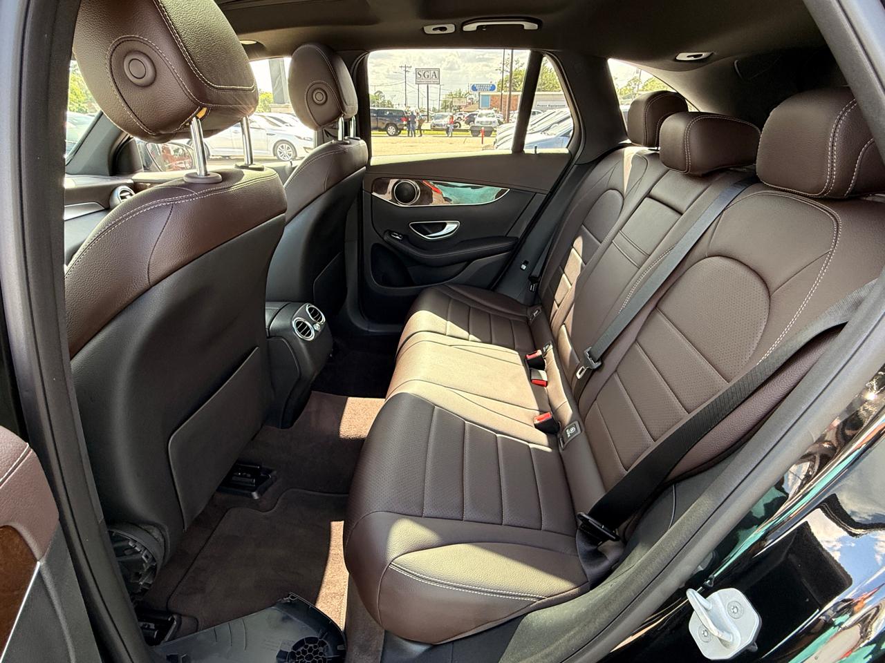 Mercedes-Benz GLC-Class GLC300 4MATIC 2016