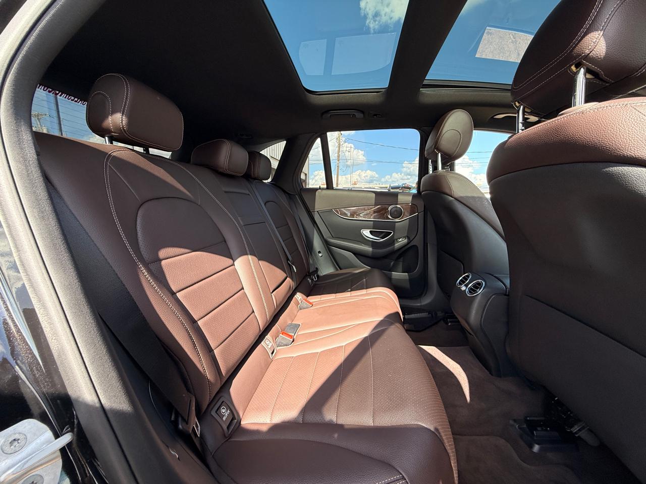 Mercedes-Benz GLC-Class GLC300 4MATIC 2016