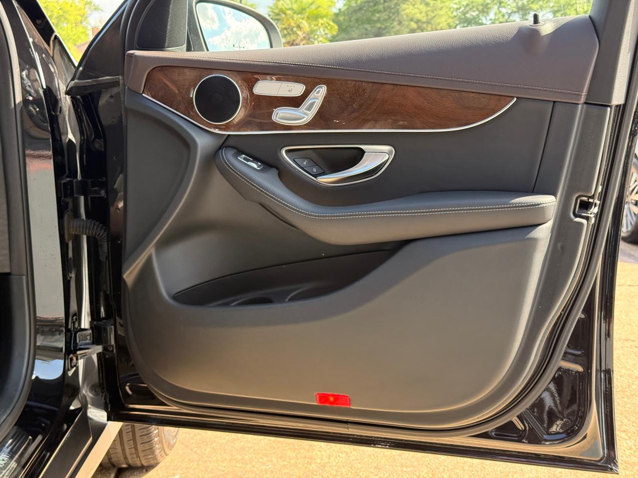 Mercedes-Benz GLC-Class GLC300 4MATIC 2016