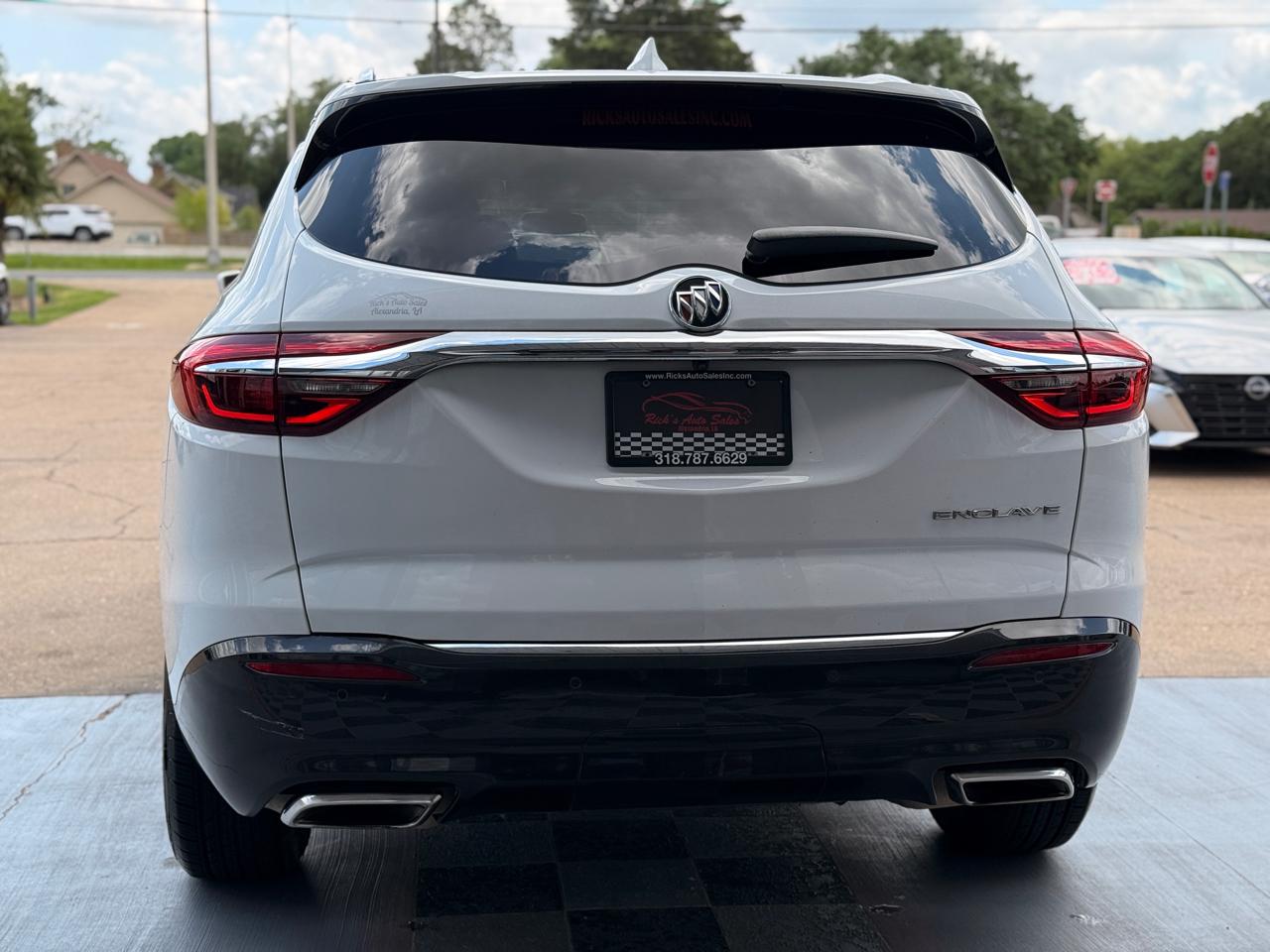 Buick Enclave Essence FWD 2019
