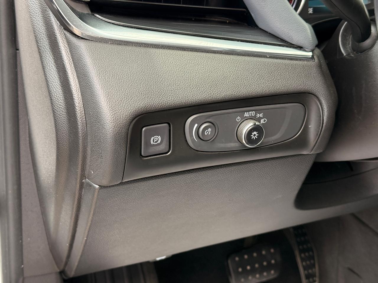 Buick Enclave Essence FWD 2019