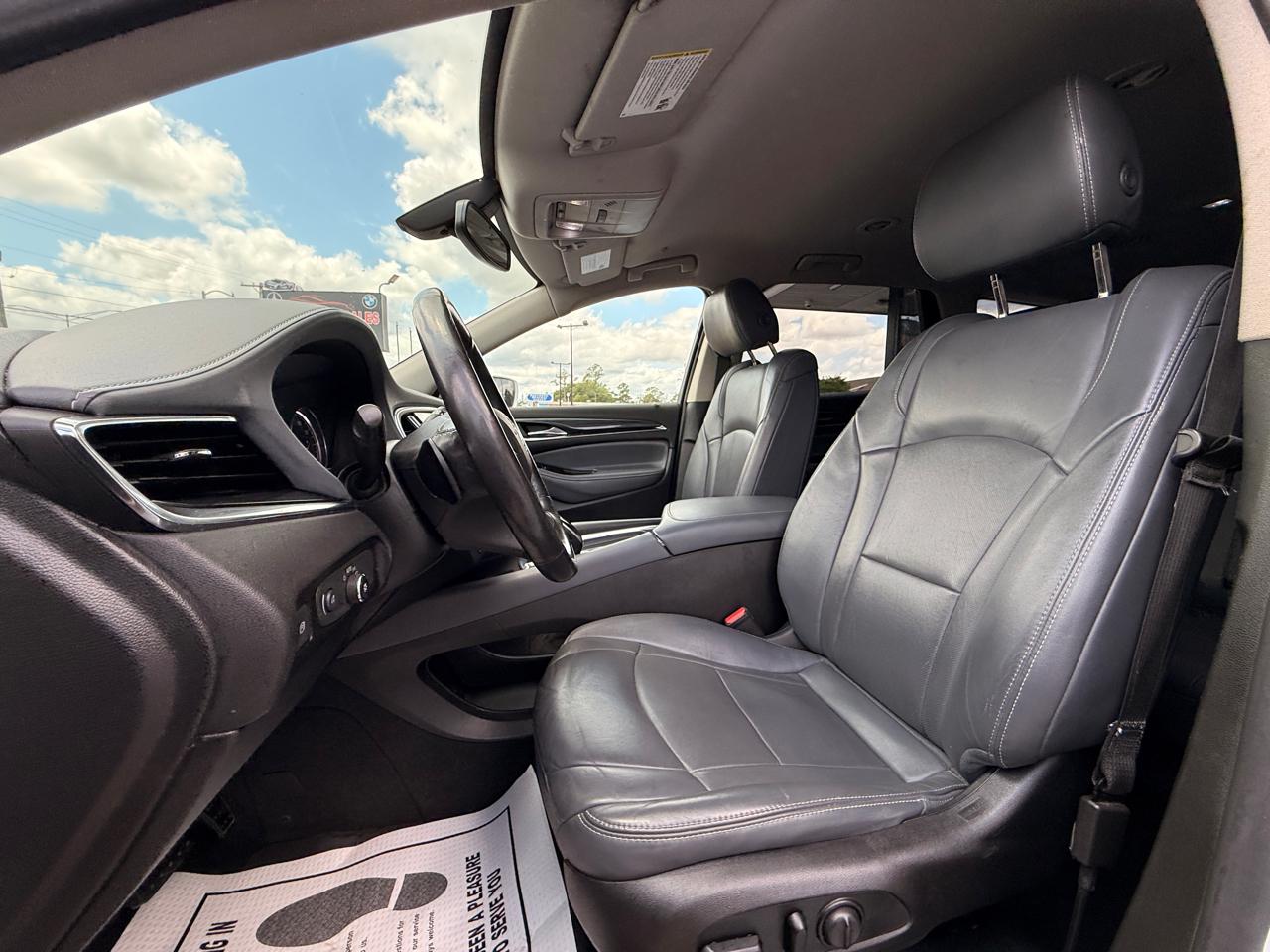 Buick Enclave Essence FWD 2019