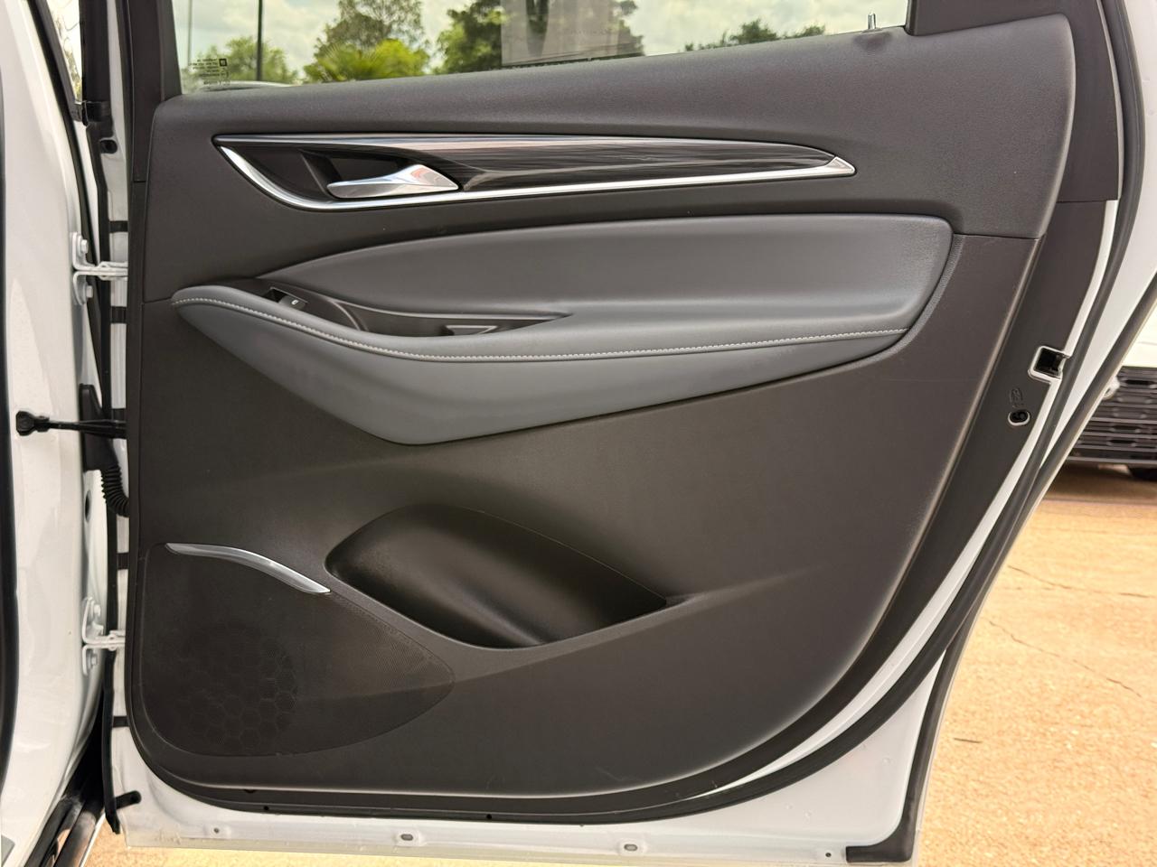 Buick Enclave Essence FWD 2019