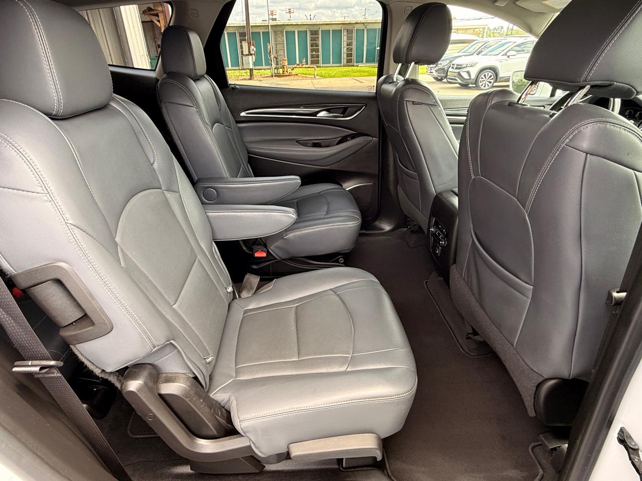 Buick Enclave Essence FWD 2019