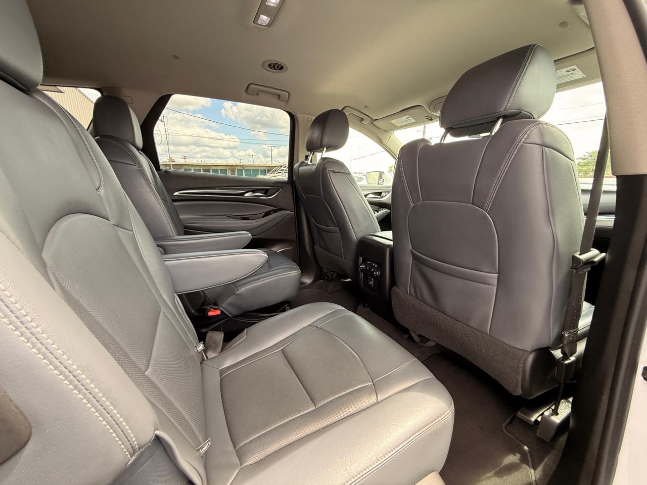 Buick Enclave Essence FWD 2019