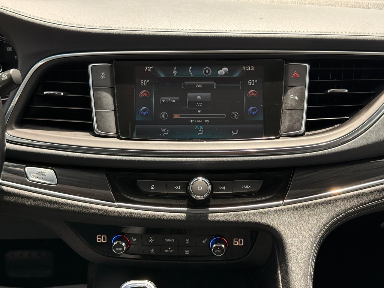 Buick Enclave Essence FWD 2019