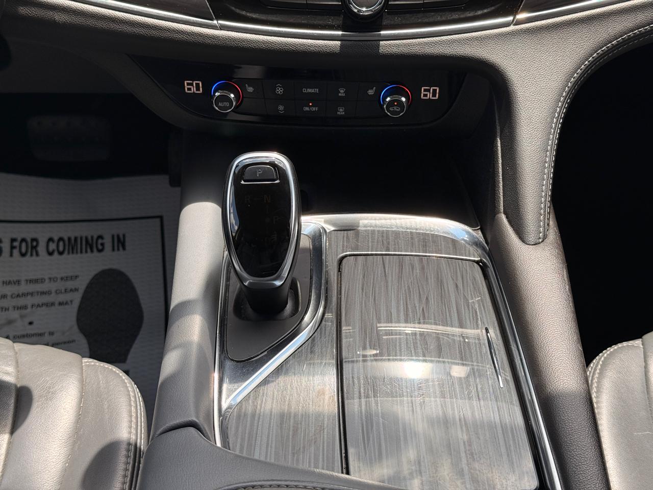 Buick Enclave Essence FWD 2019