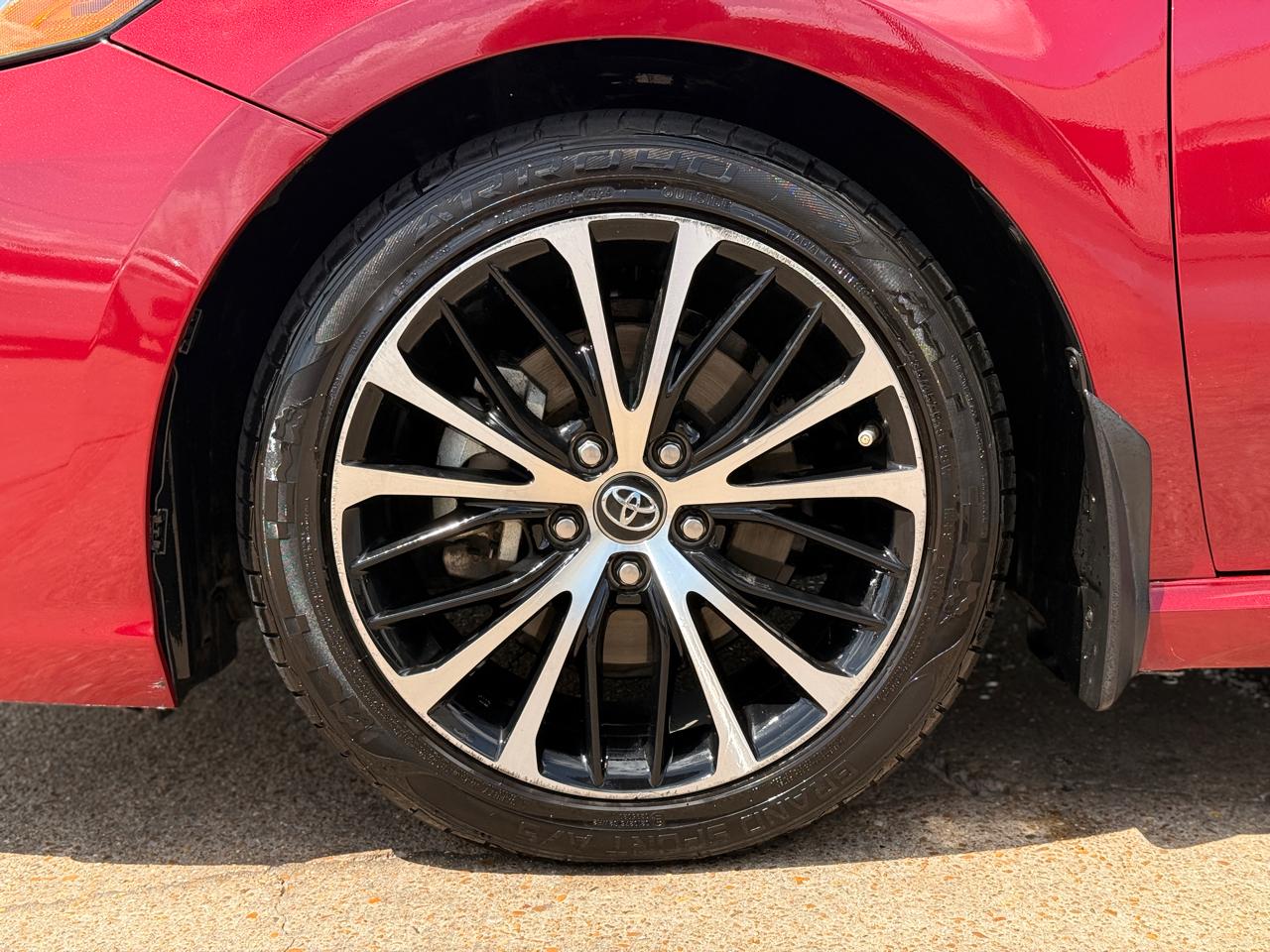 Toyota Camry SE 2018