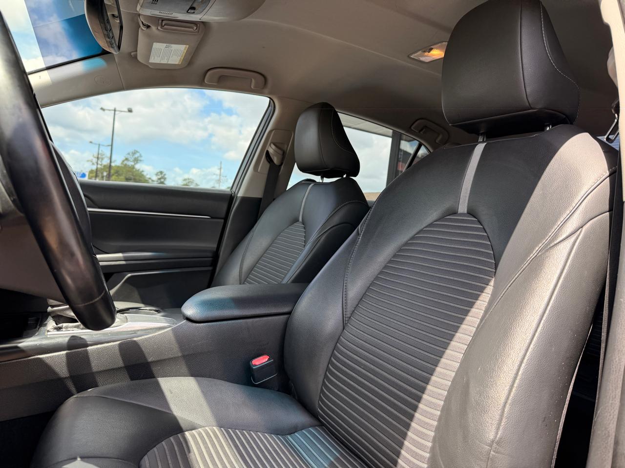 Toyota Camry SE 2018