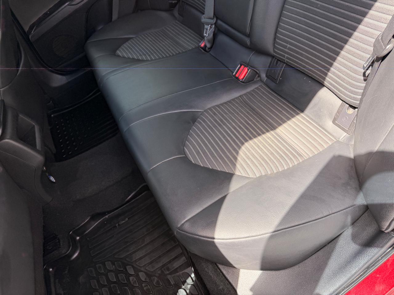 Toyota Camry SE 2018