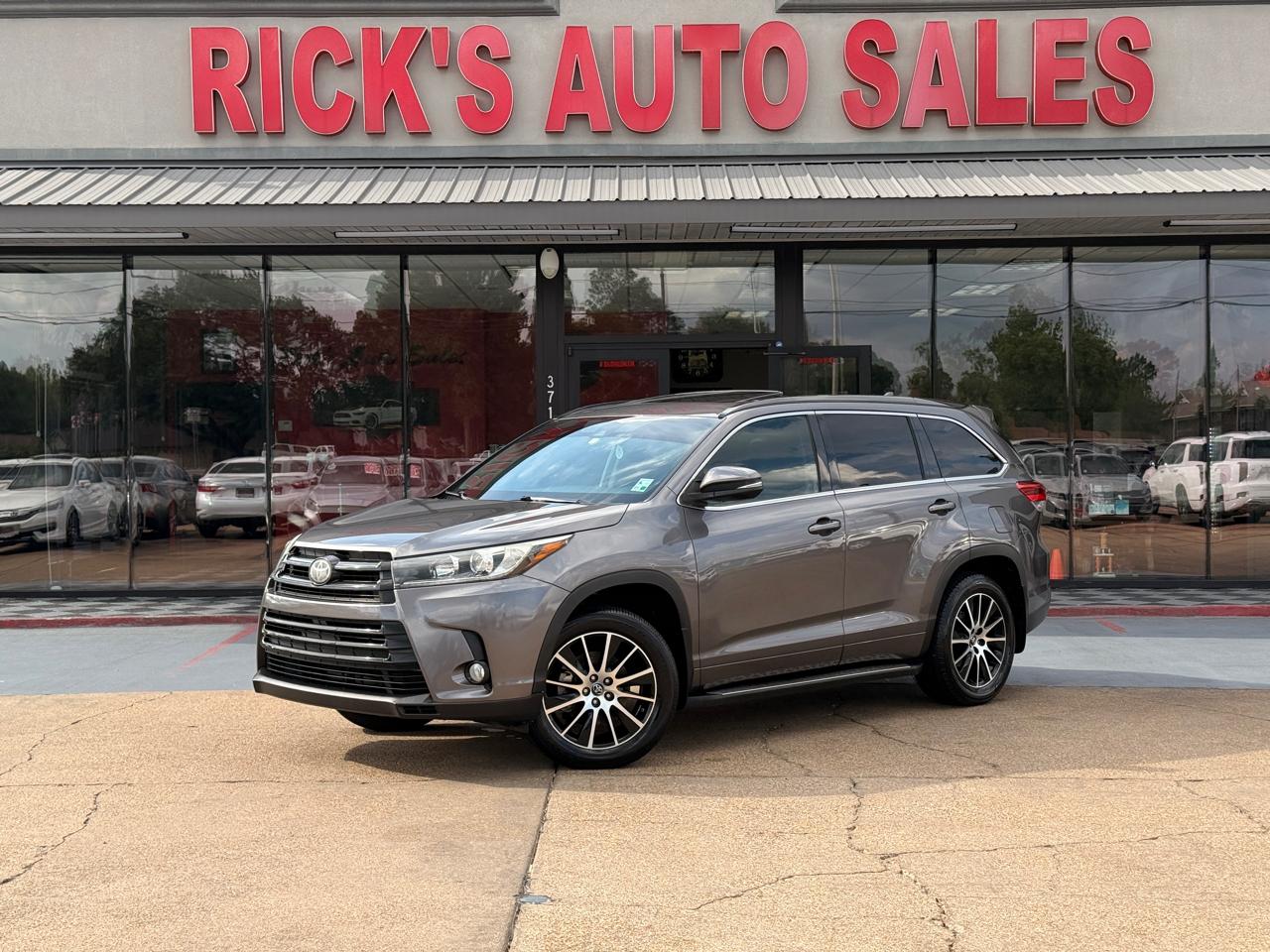 Toyota Highlander XLE 2018