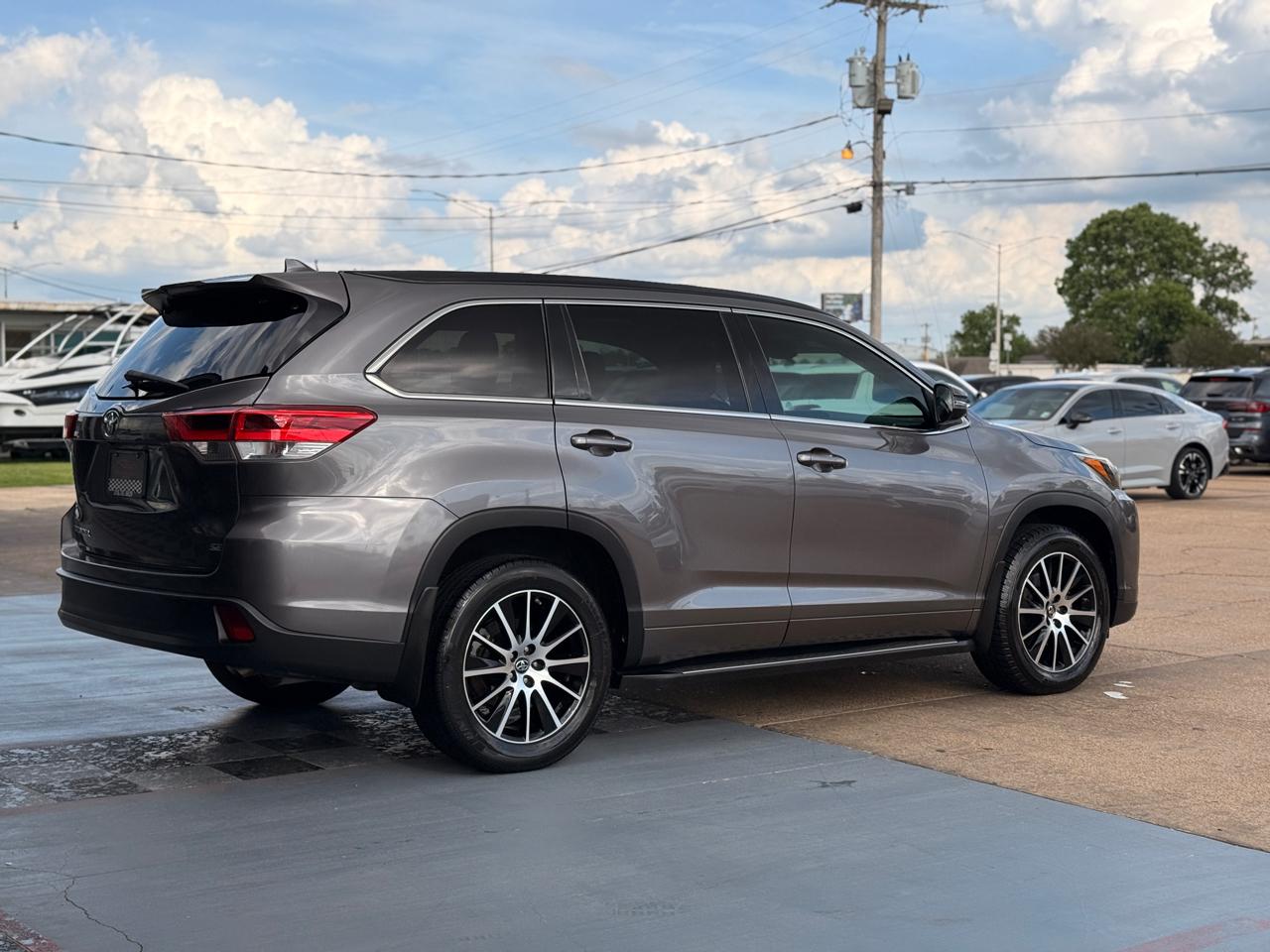 Toyota Highlander XLE 2018