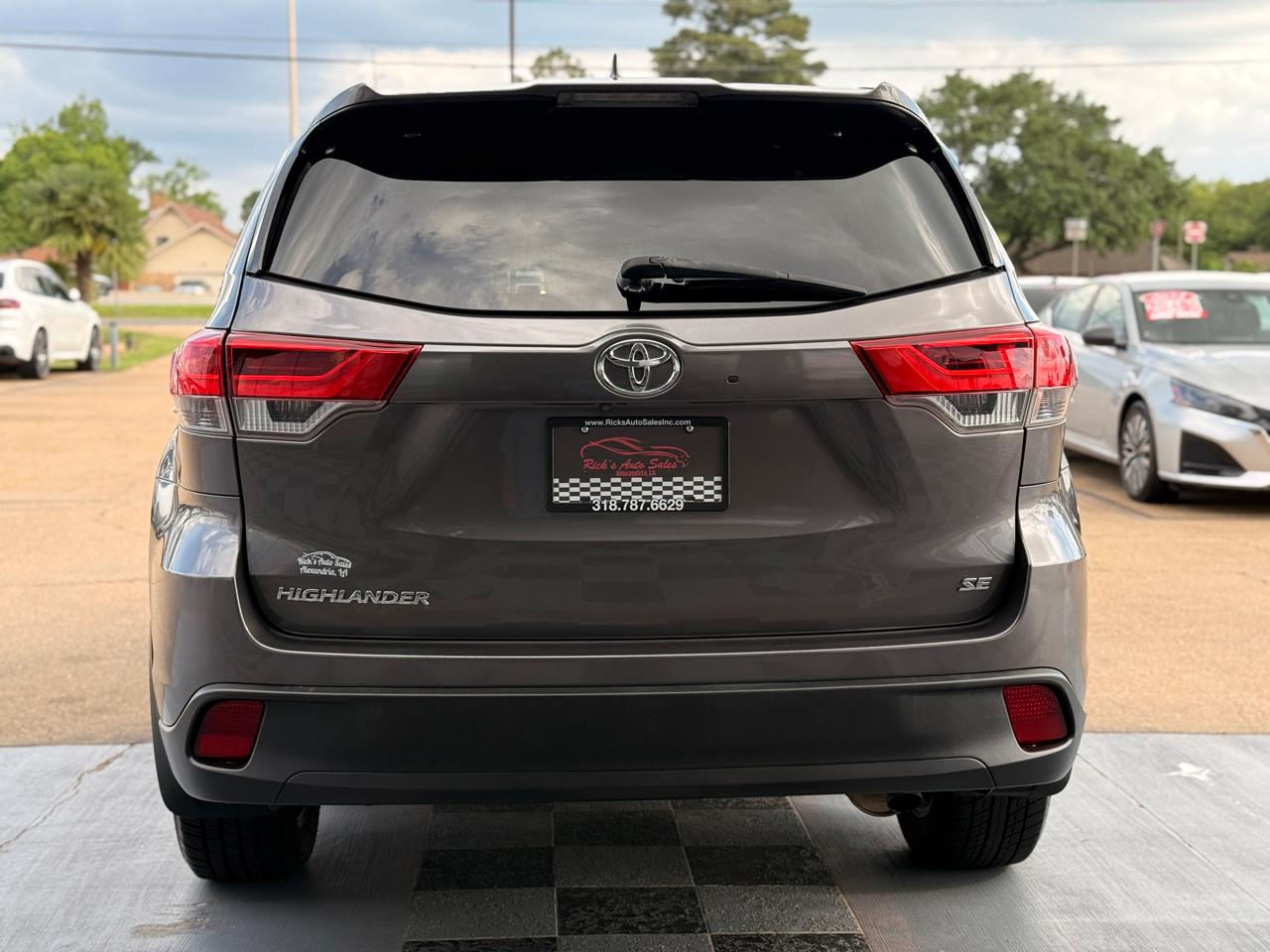 Toyota Highlander XLE 2018