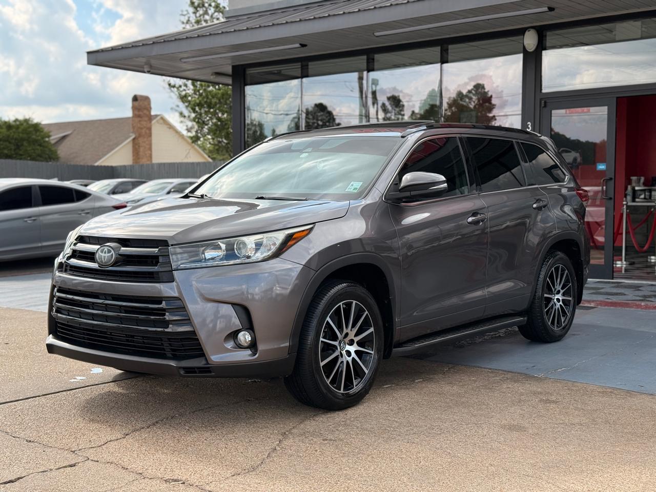 Toyota Highlander XLE 2018