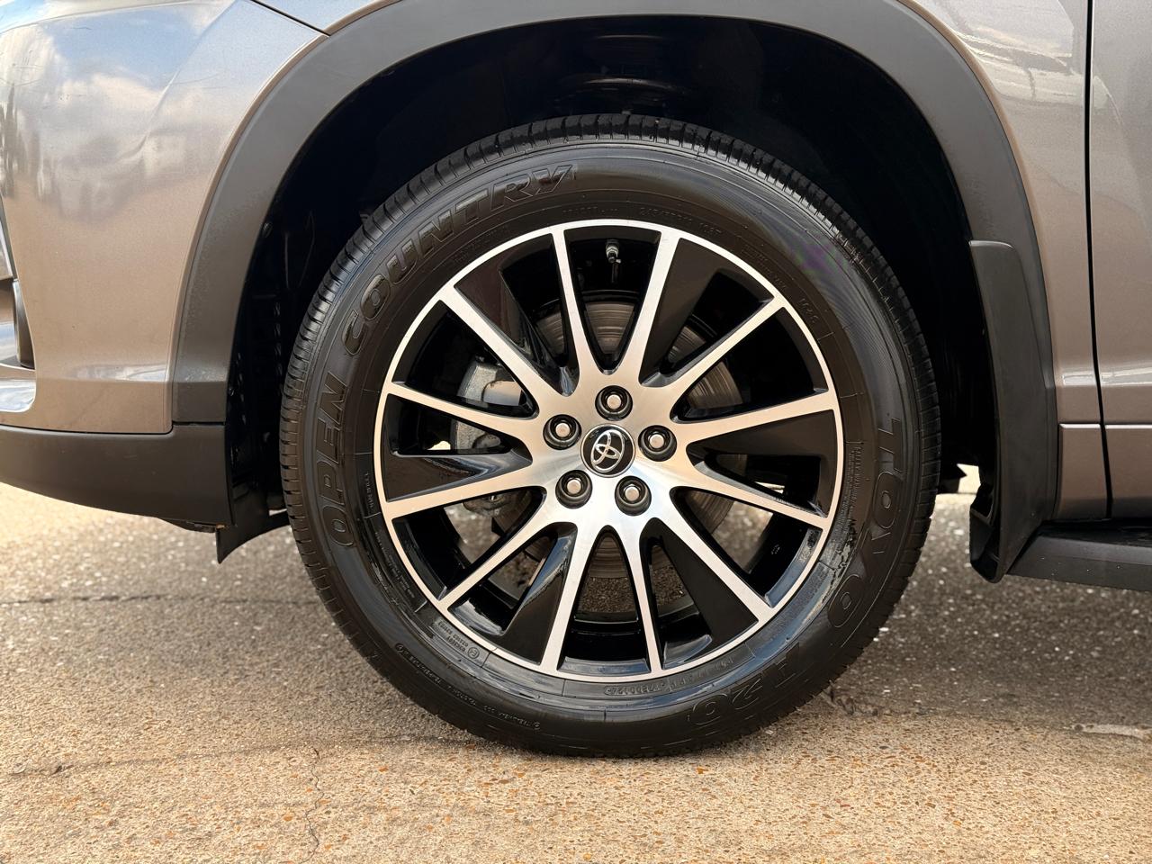 Toyota Highlander XLE 2018