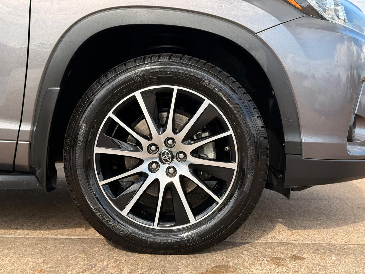 Toyota Highlander XLE 2018