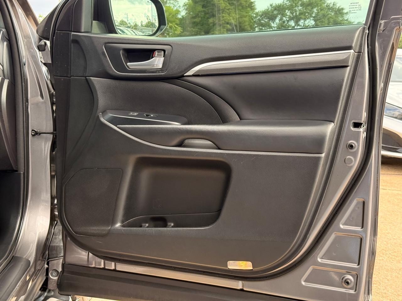 Toyota Highlander XLE 2018