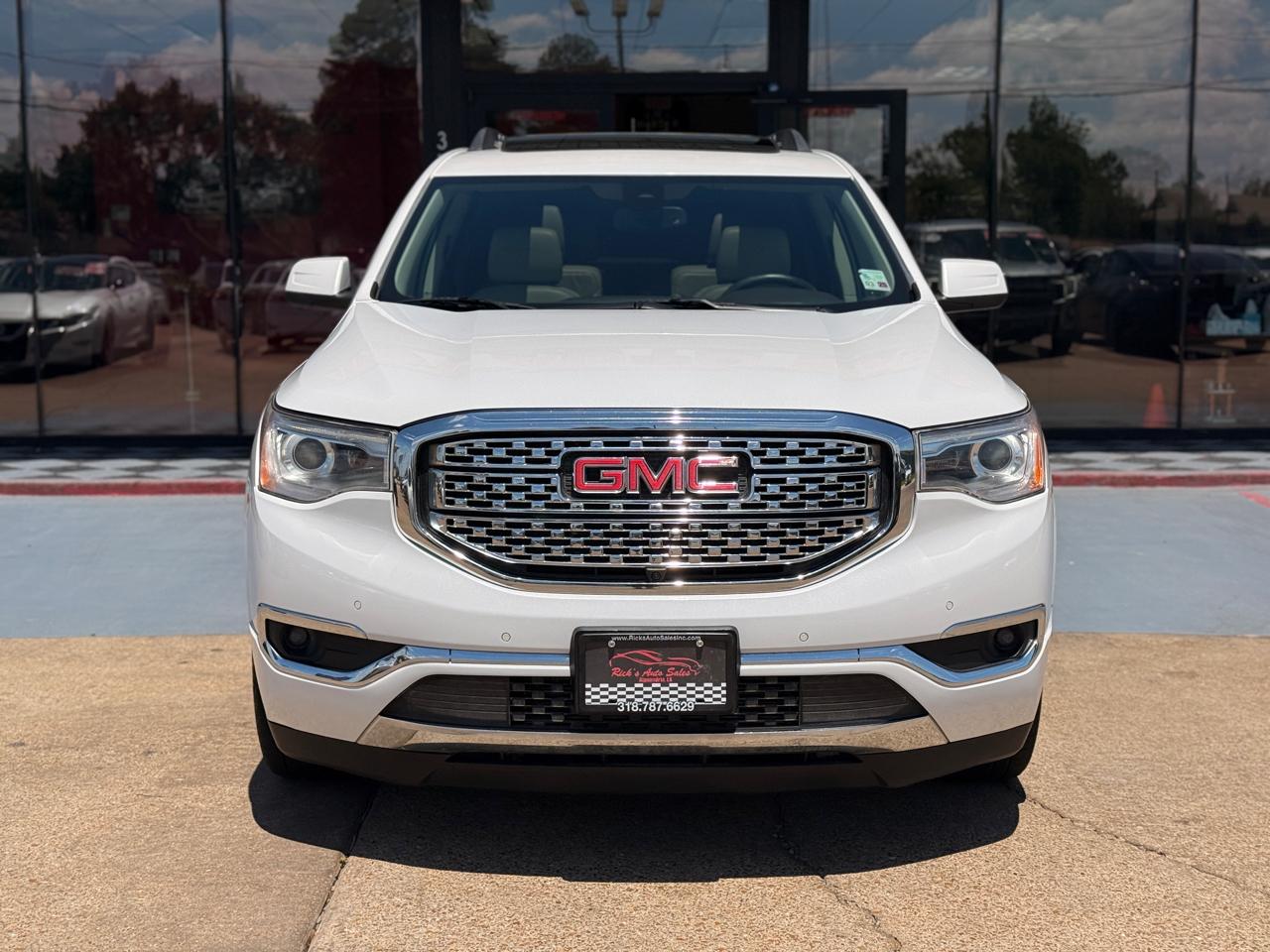 GMC Acadia Denali 2017