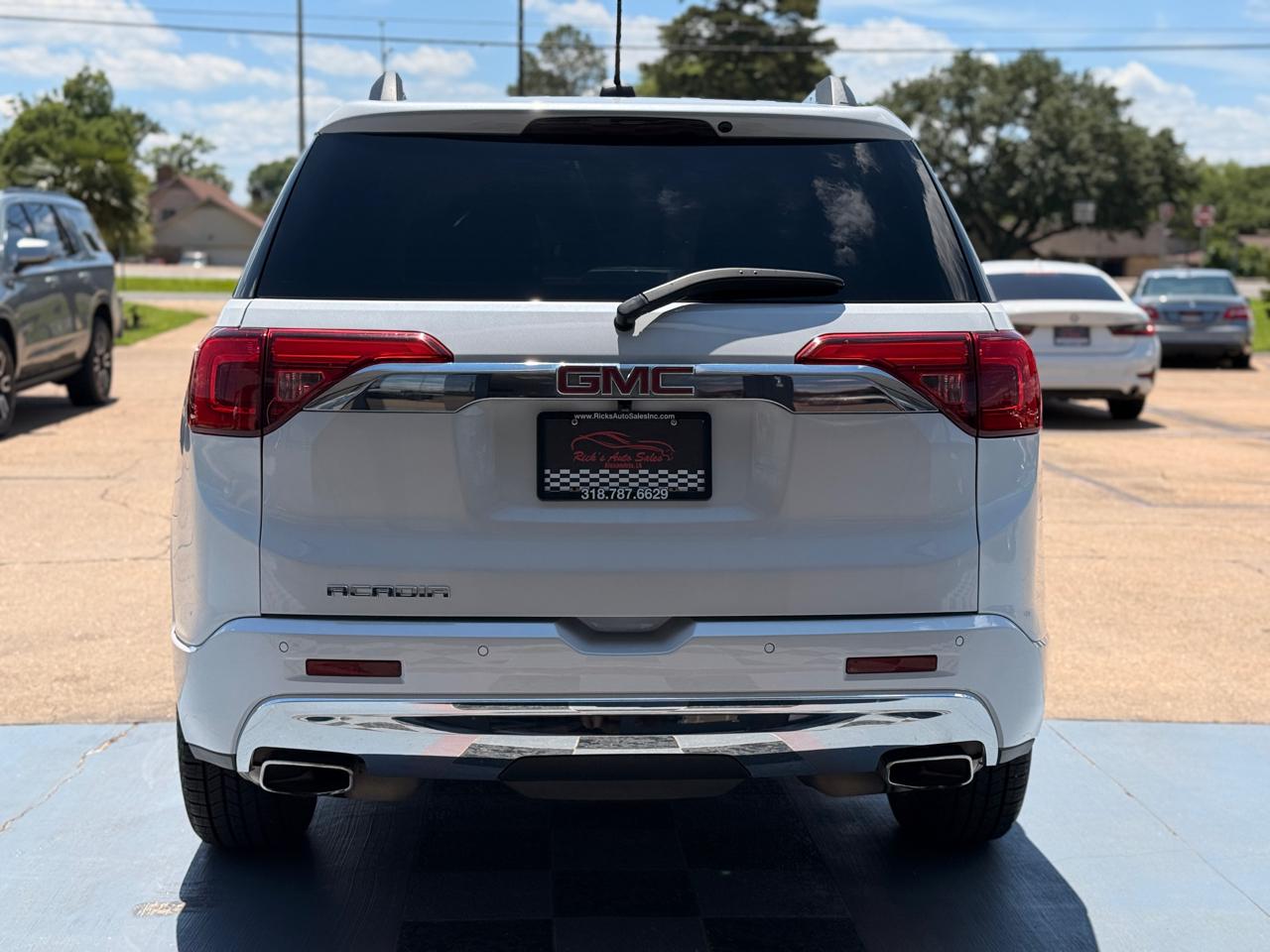 GMC Acadia Denali 2017