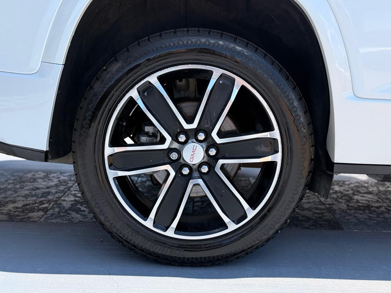GMC Acadia Denali 2017
