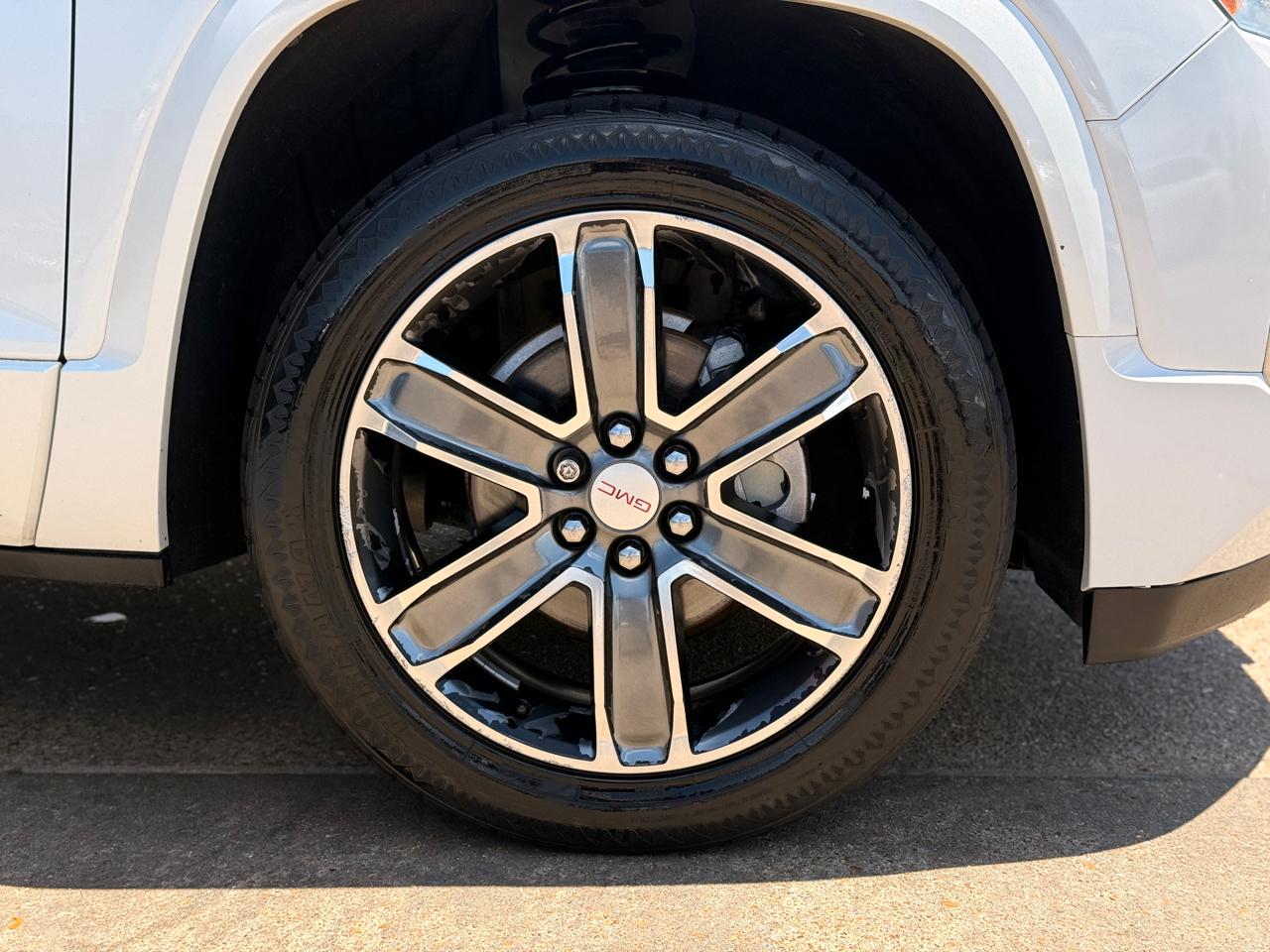 GMC Acadia Denali 2017