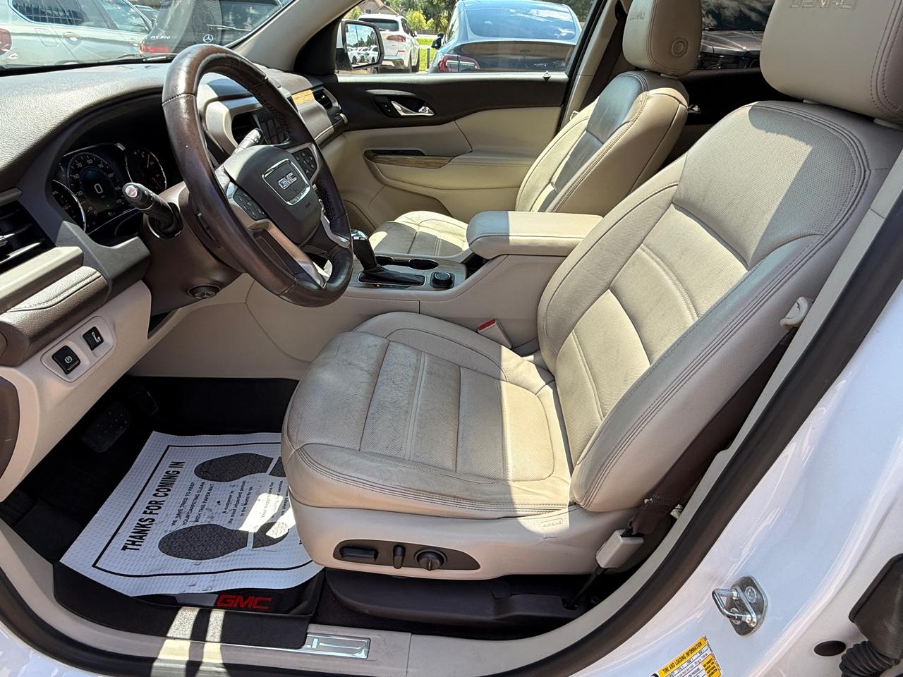 GMC Acadia Denali 2017