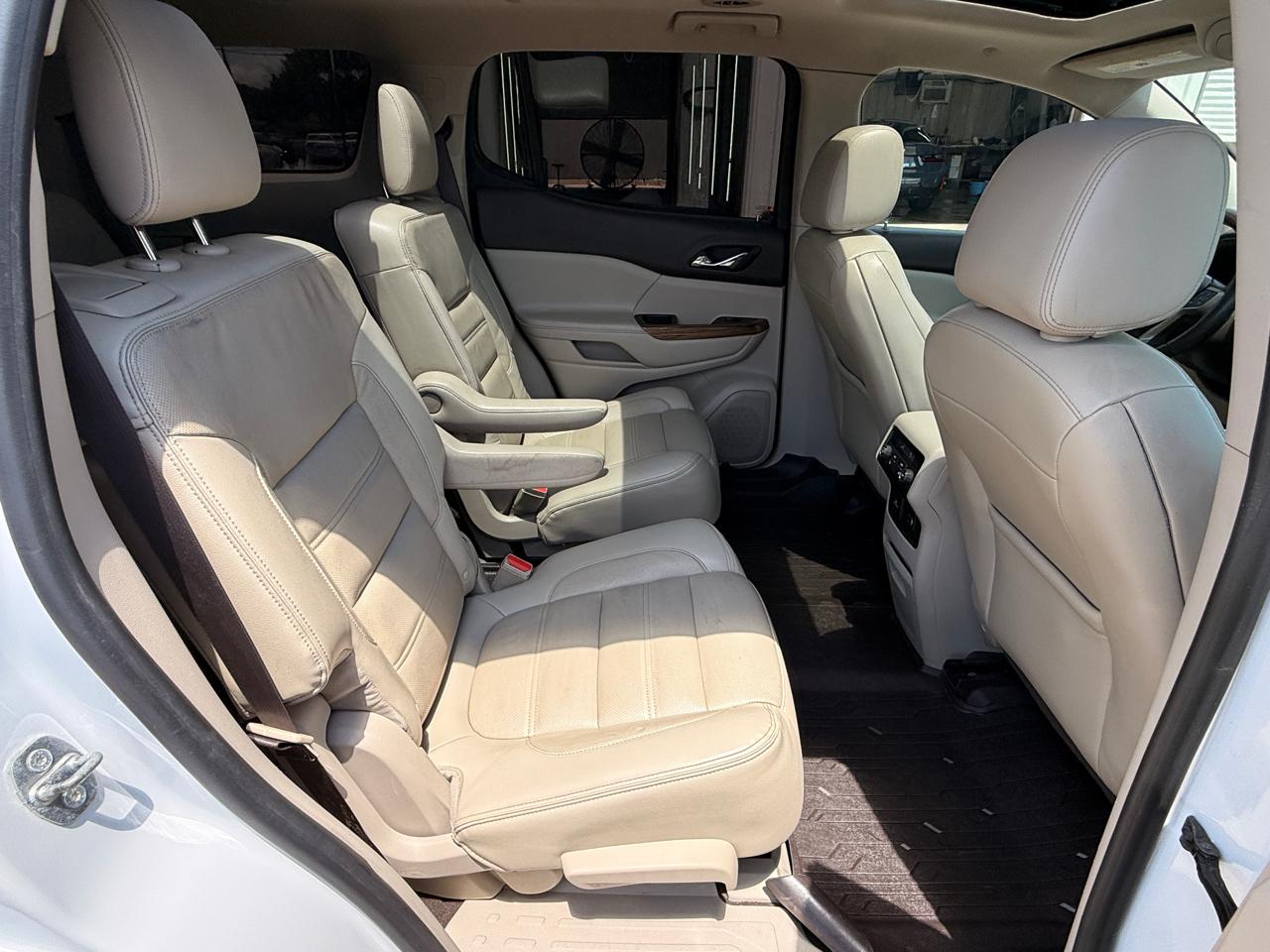 GMC Acadia Denali 2017