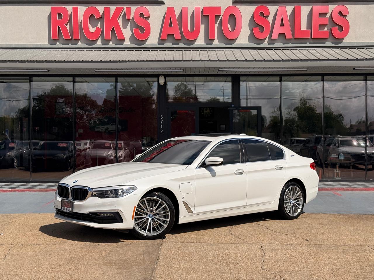 2018 BMW 5-Series 530e xDrive iPerformance