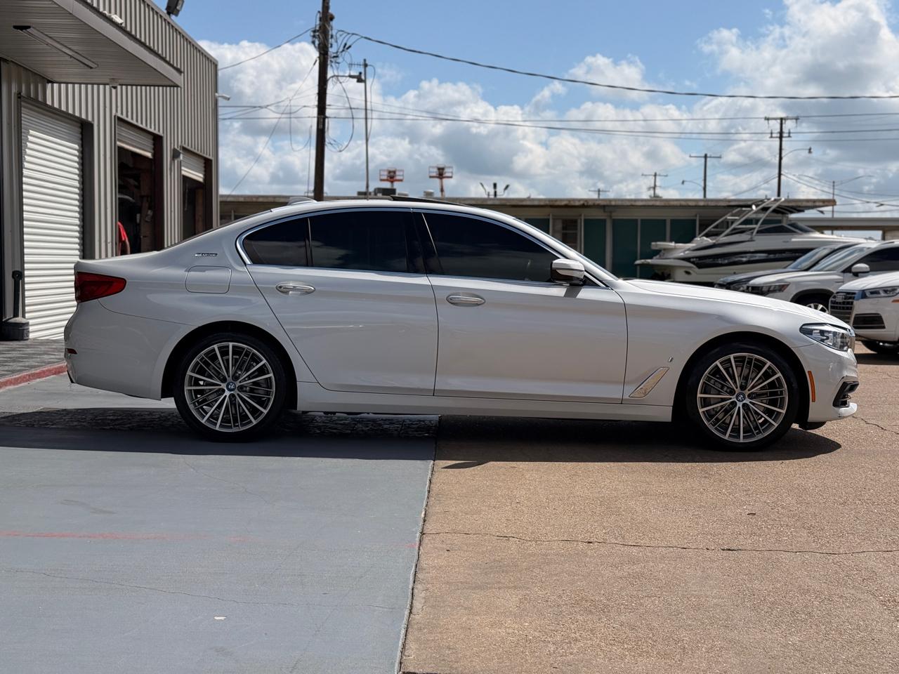BMW 5-Series 530e xDrive iPerformance 2018