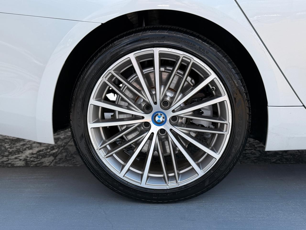 BMW 5-Series 530e xDrive iPerformance 2018