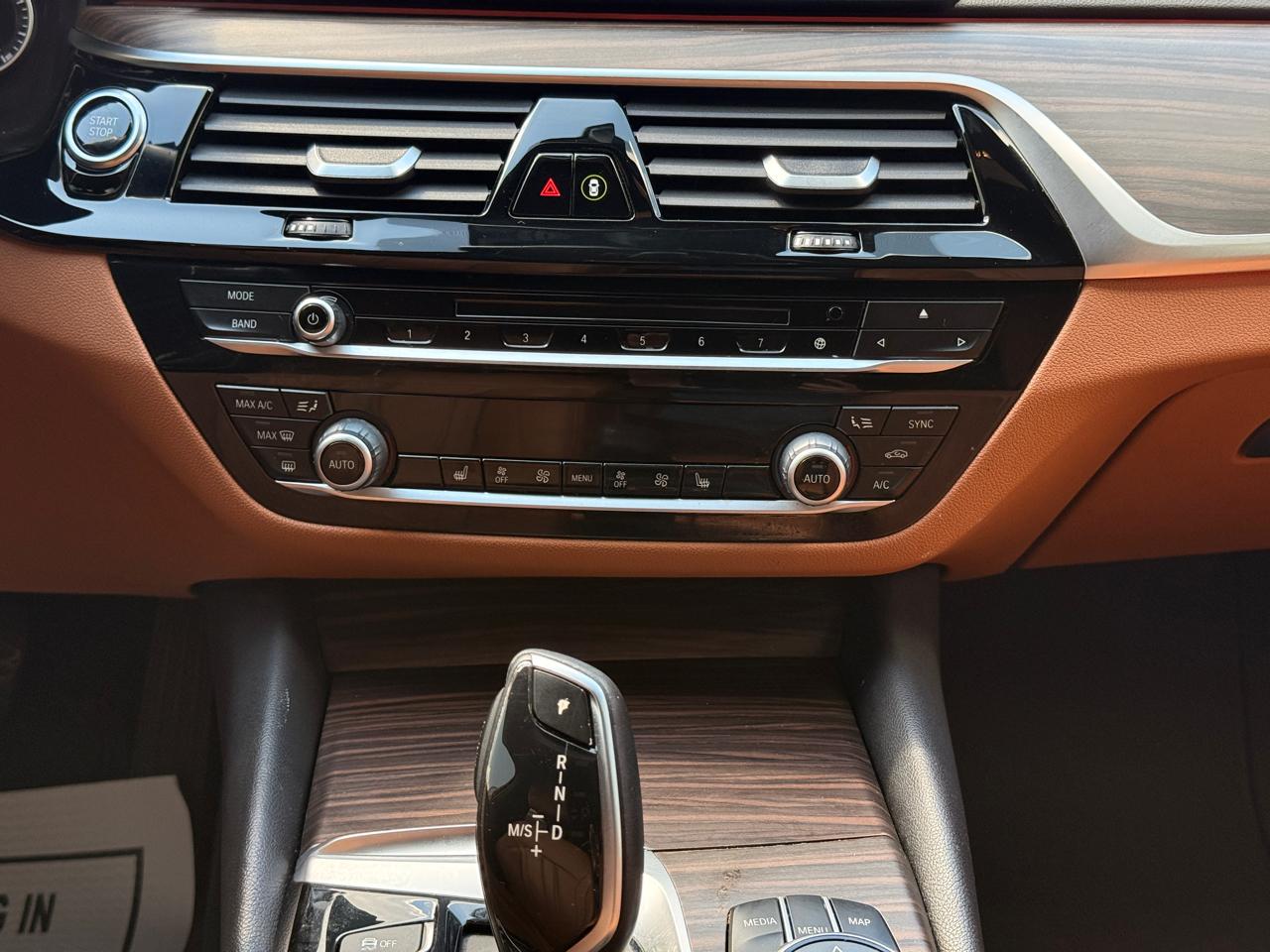 BMW 5-Series 530e xDrive iPerformance 2018