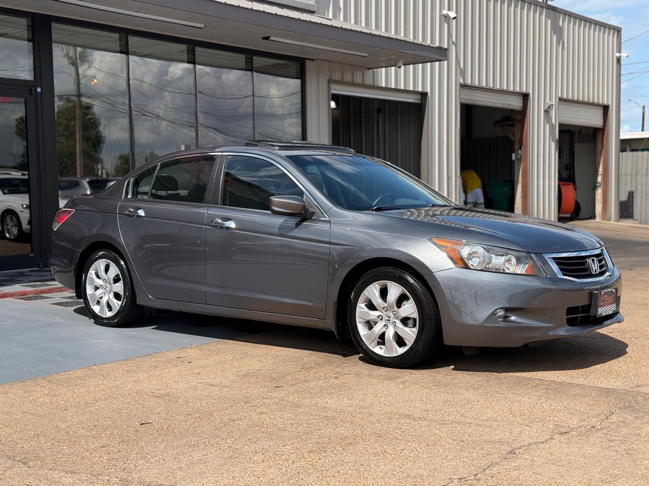 Honda Accord EX-L V-6 Sedan AT 2010
